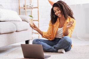 hosting a virtual housewarming party