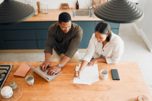 How to lock in your interest rate when buying a home