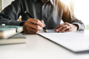 How can buyers legally stand out in a crowded market?