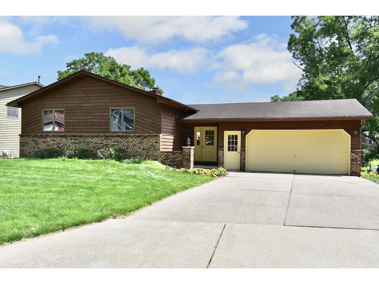 391 Dresser Winona MN 55987 1843908 image1