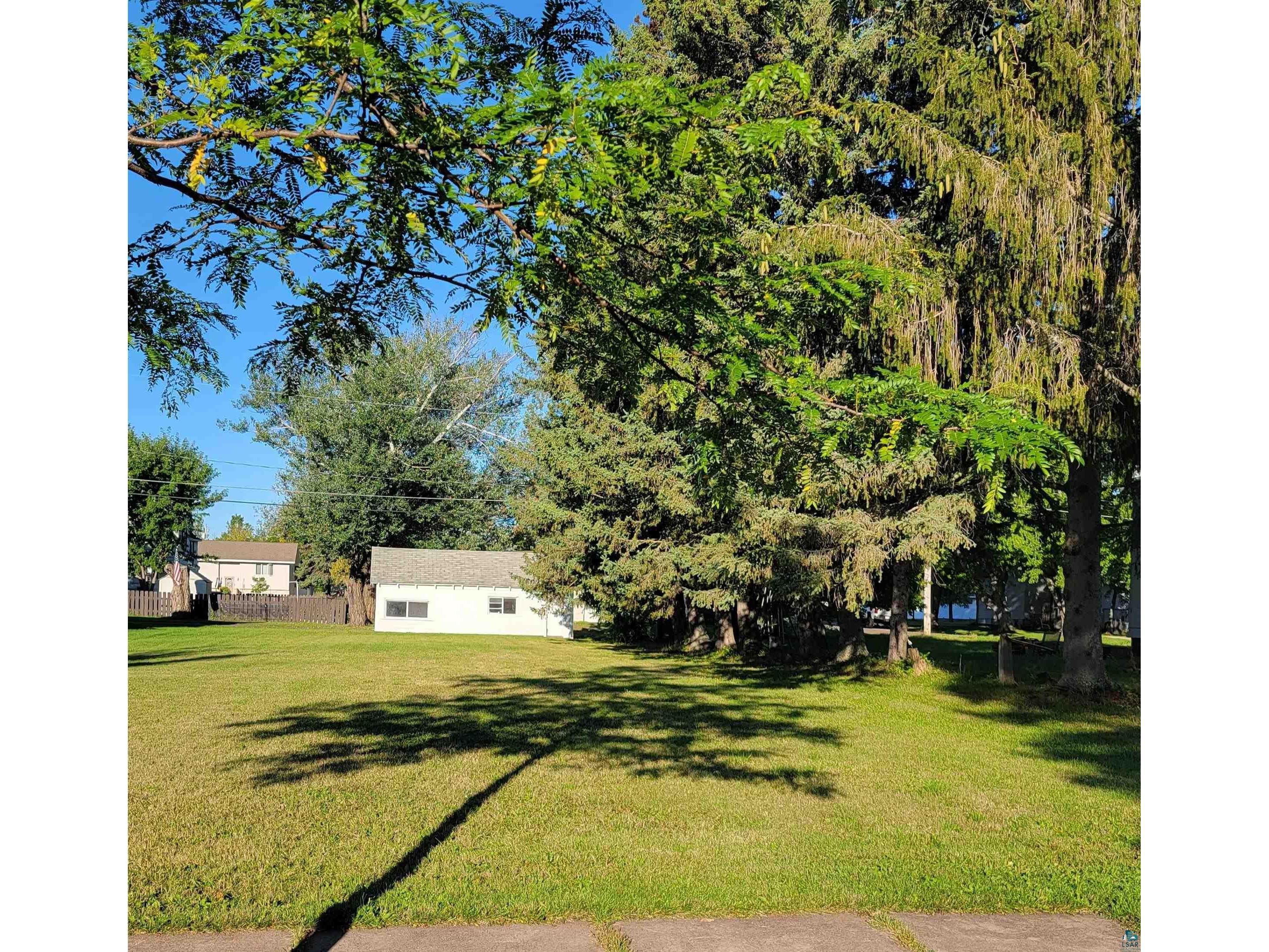 5905 Baxter Ave Superior WI 54880 6105585 image1