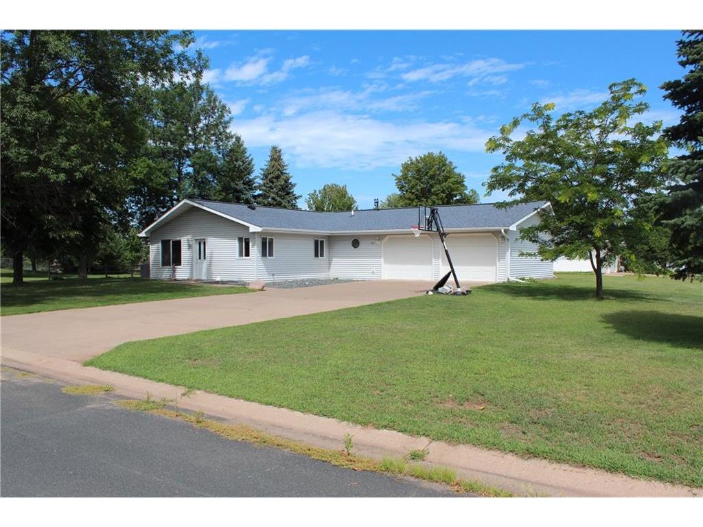 100 E Maple Circle Grantsburg WI 54840 1567559 image1