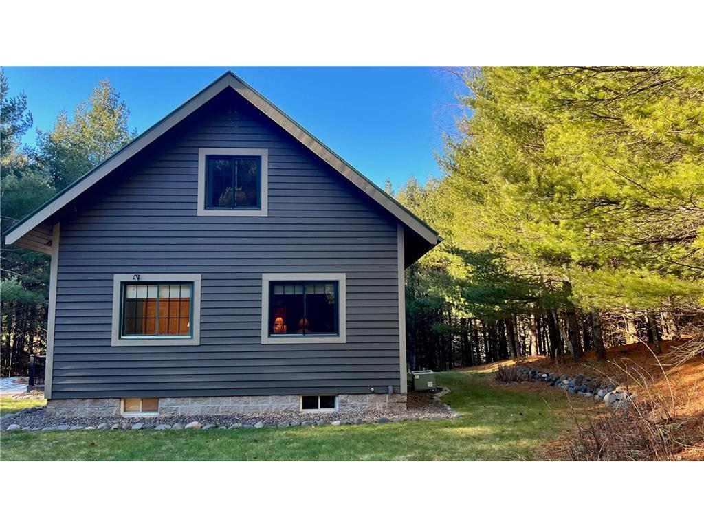 12275 N Murphy Boulevard Hayward WI 54843 1581058 image34