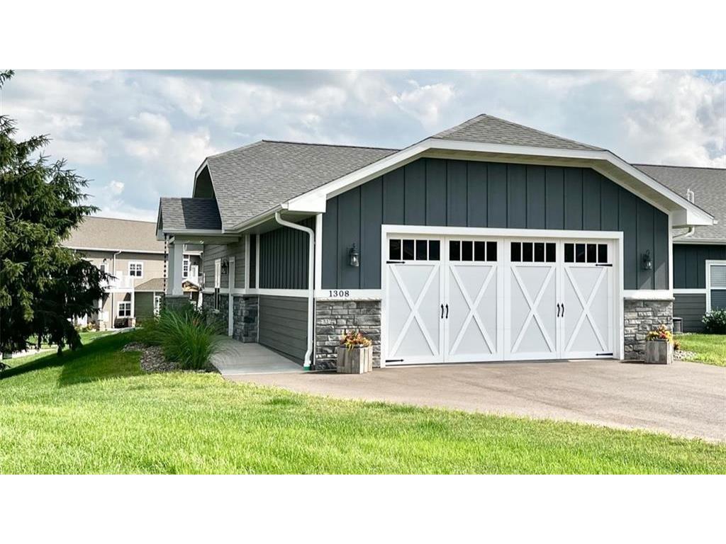 1308 Cypress Court Altoona WI 54720 1574789 image1