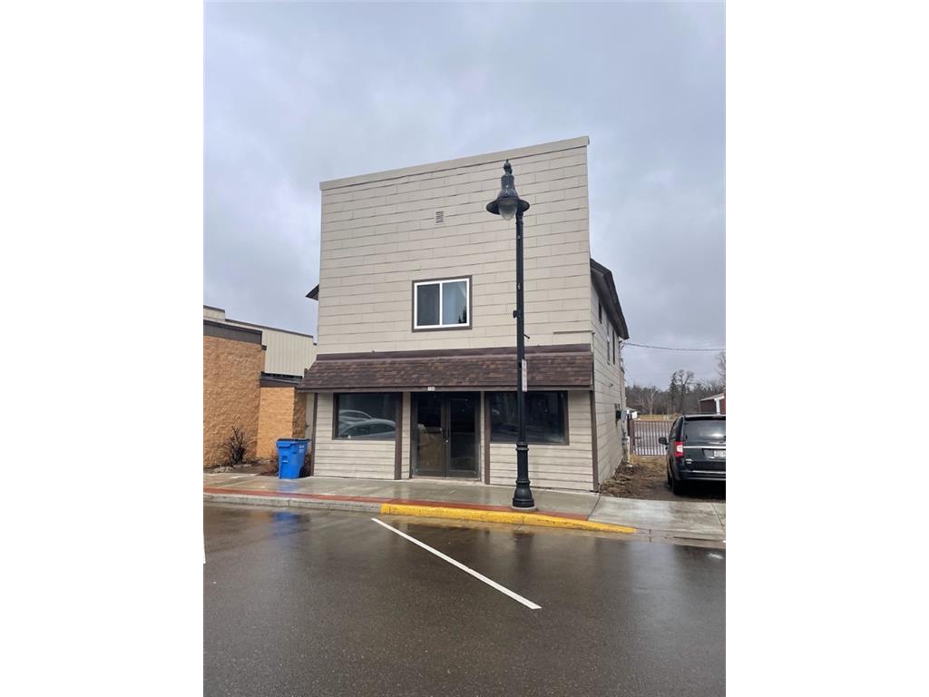 136 W Madison Avenue Grantsburg WI 54840 1562991 image1