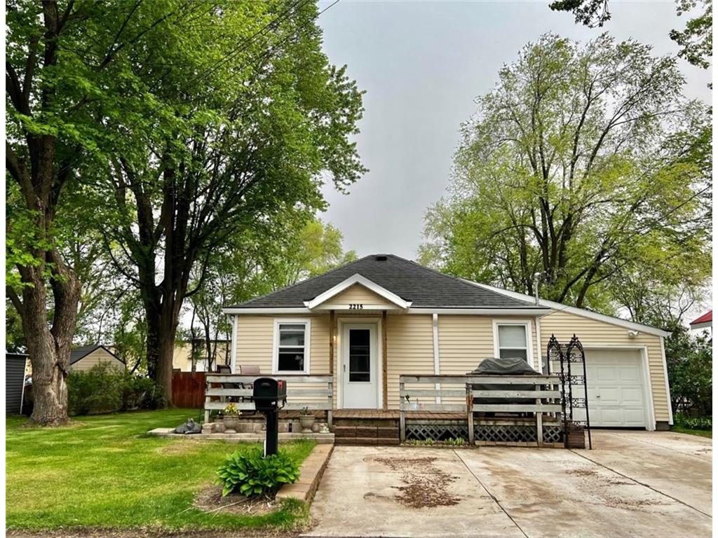 2215 Fenner Street Eau Claire WI 54703 1573301 image1