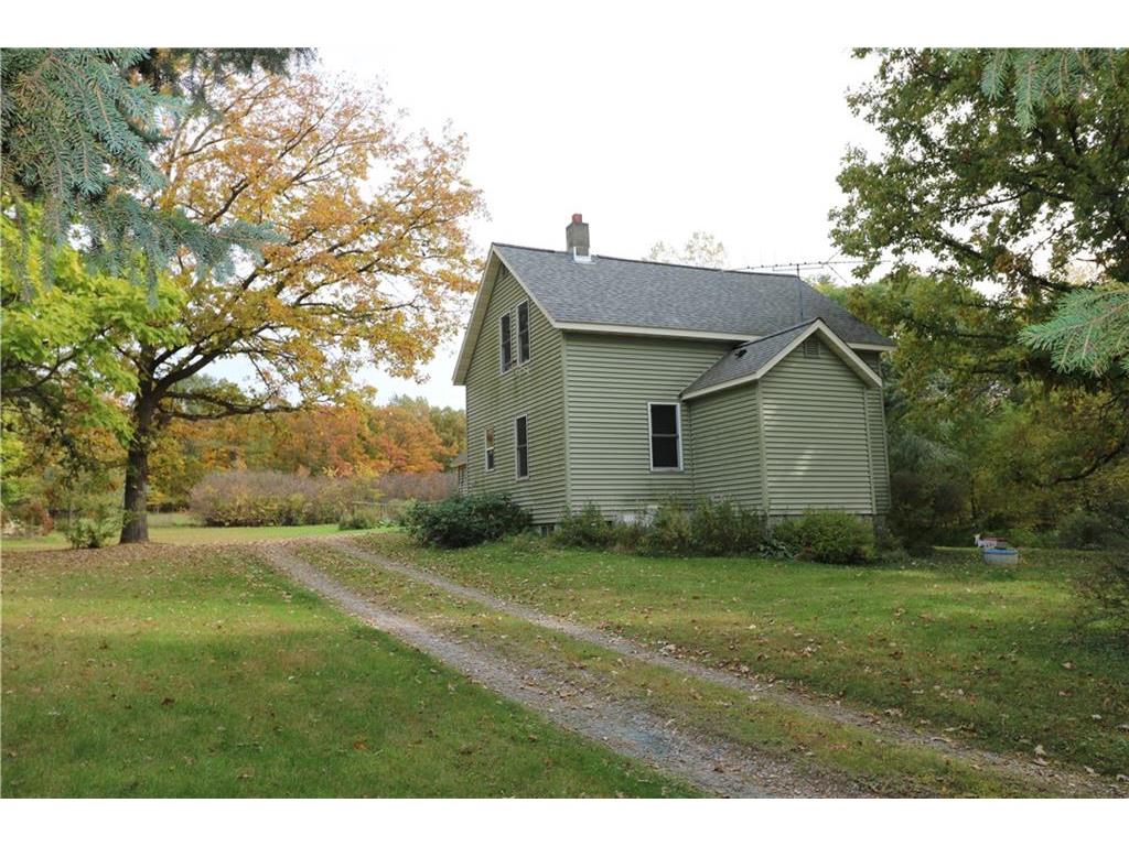 2537 1st Street Cumberland WI 54829 1569200 image1