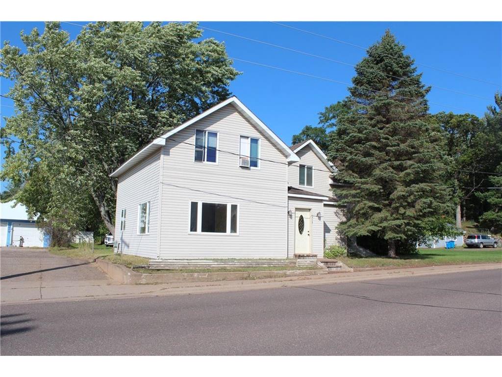 315 Oak Street Grantsburg WI 54840 1558449 image1