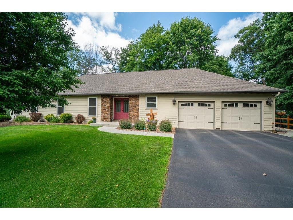 3806 Woodcrest Court Eau Claire WI 54701 1575288 image1