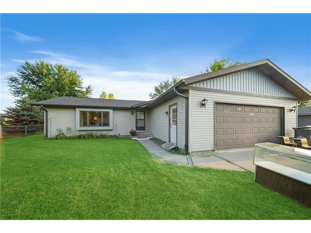 402 Delmar Avenue Osceola WI 54020 1568463 image1