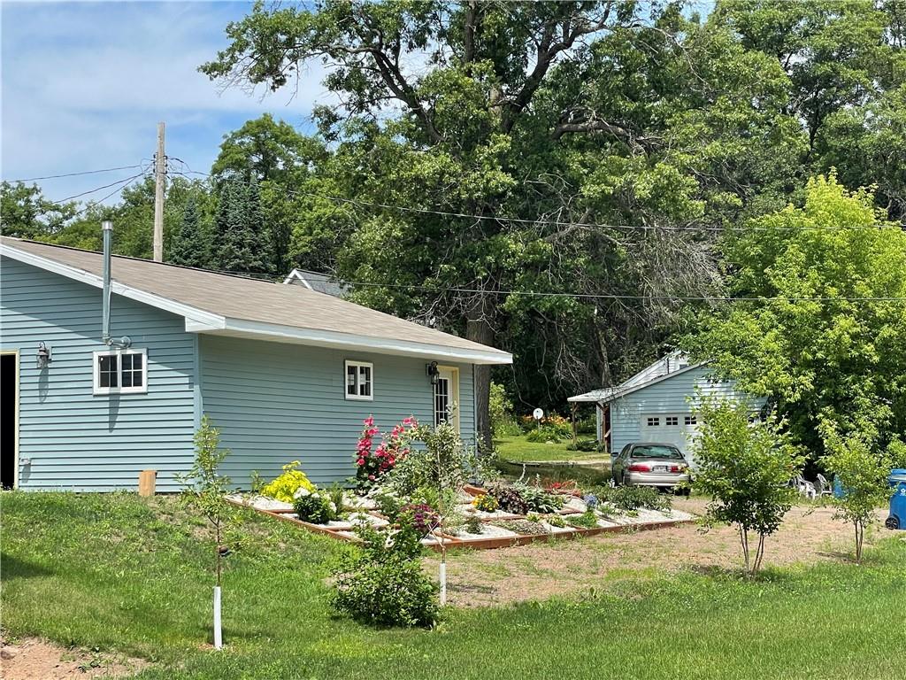 406 Balsam Spooner WI 54801 1571612 image2