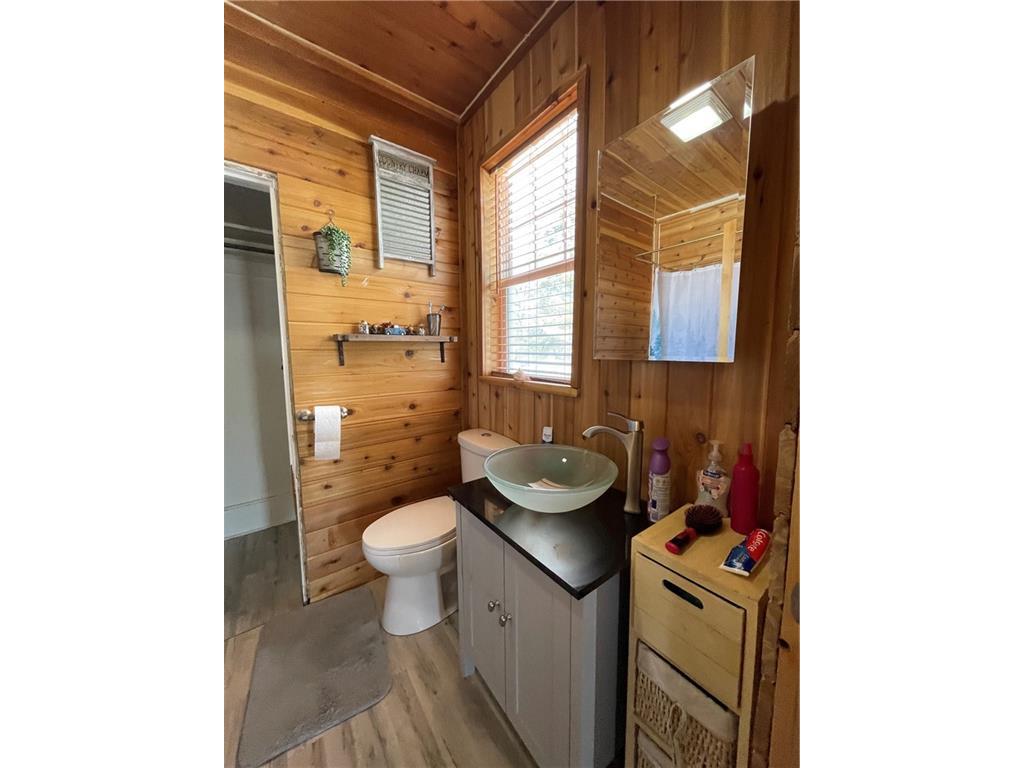 406 Balsam Spooner WI 54801 1571612 image20