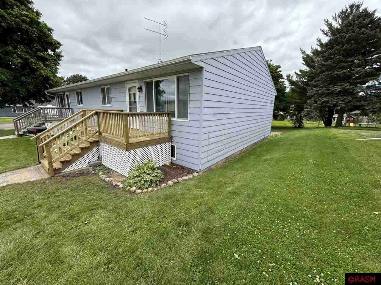 920 N 10th Ave Saint James MN 56081 7035326 image2