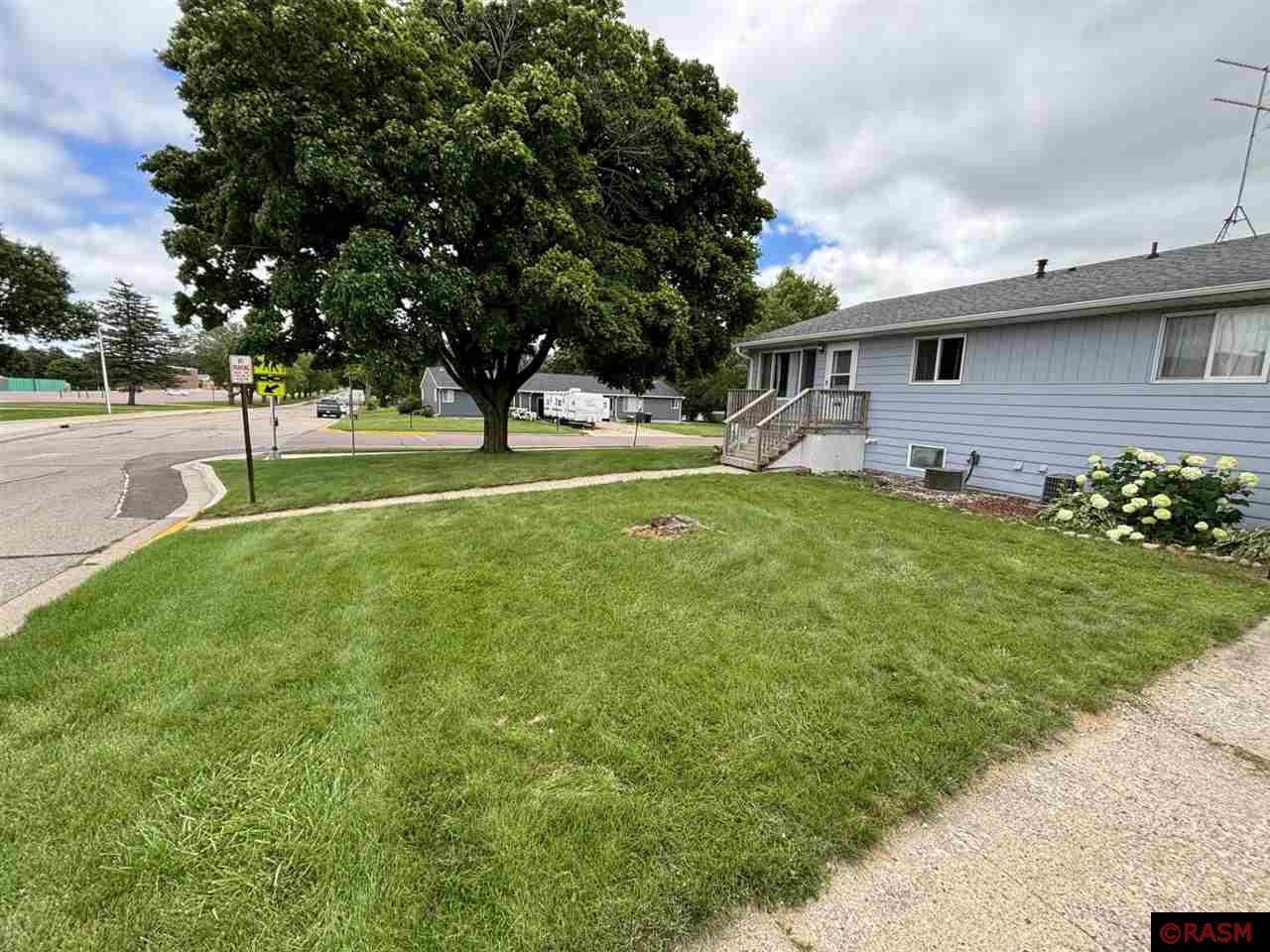 920 N 10th Ave Saint James MN 56081 7035326 image3