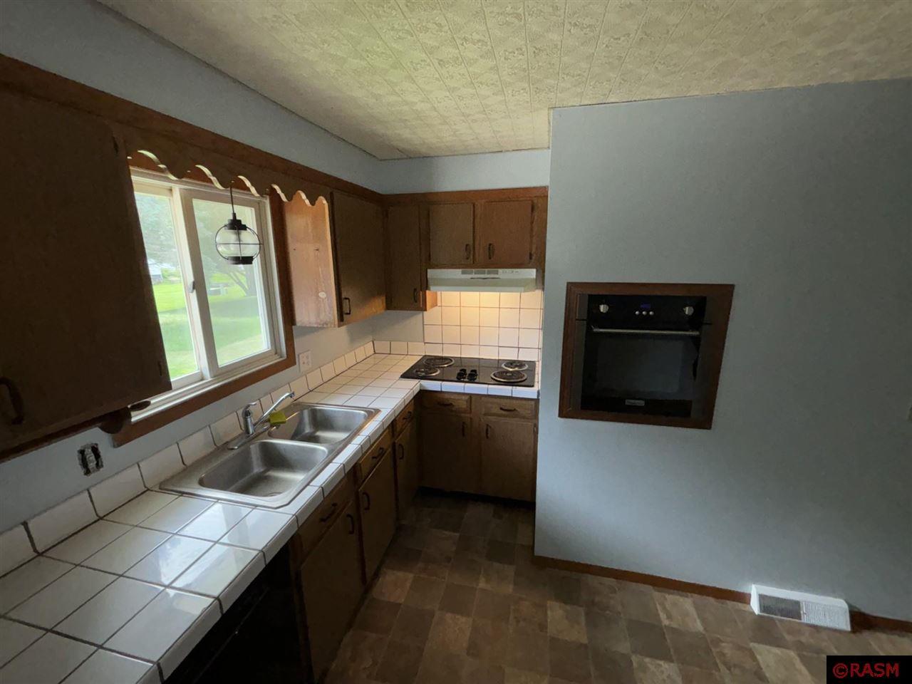 920 N 10th Ave Saint James MN 56081 7035326 image8