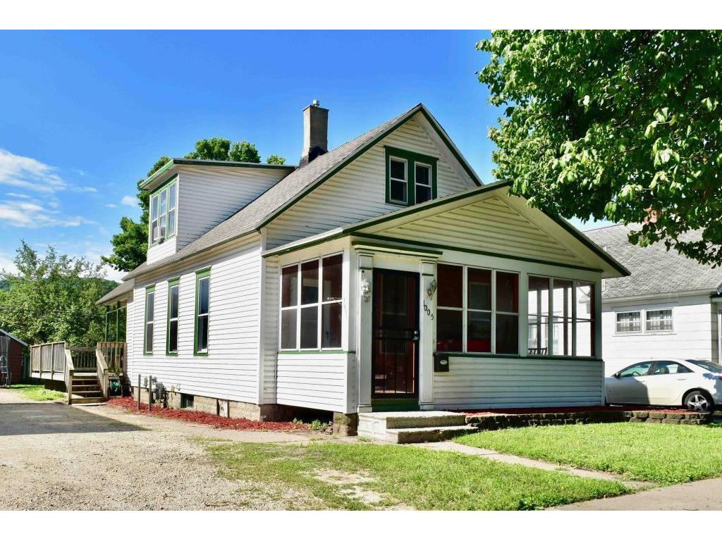 1005 W Broadway Street Winona MN 55987 5608133 image1