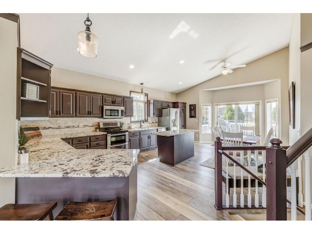 10313 Karston Avenue NE Albertville MN 55301 5565320 image1