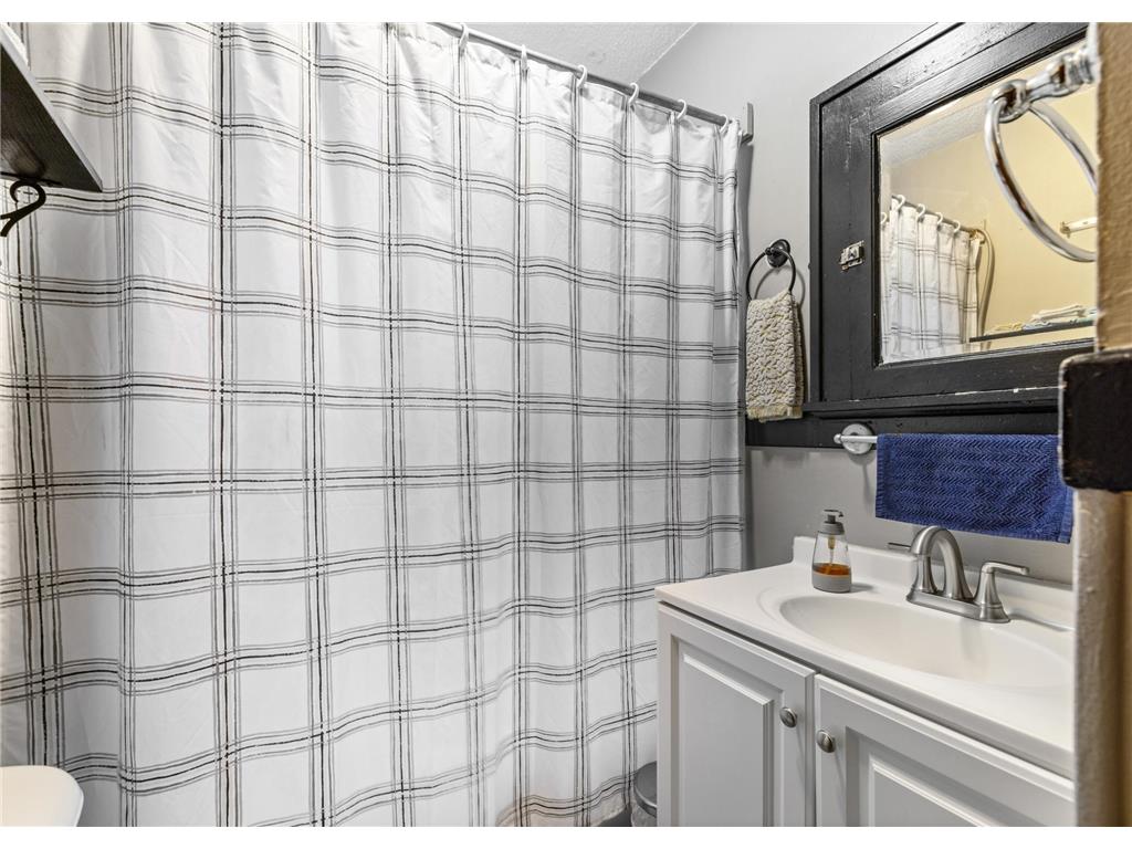 1036 Edmund Avenue Saint Paul MN 55104 6571270 image26