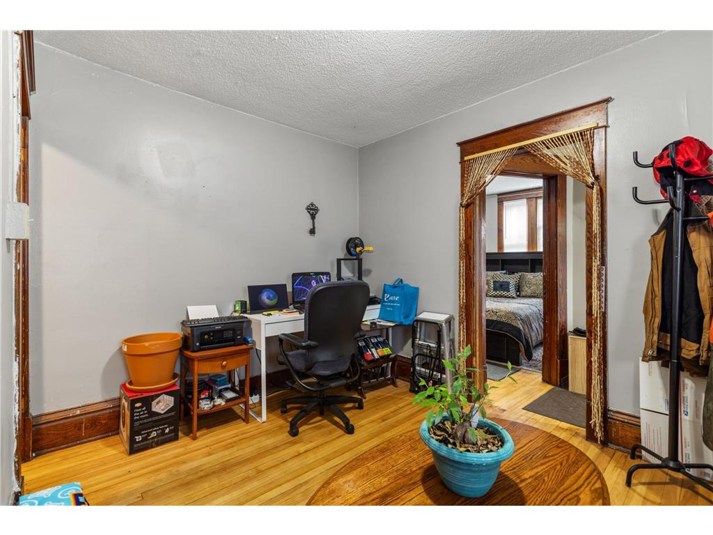 1036 Edmund Avenue Saint Paul MN 55104 6571270 image9