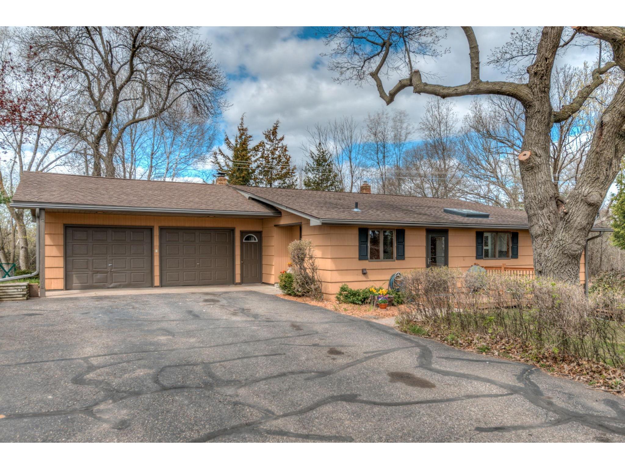 1038 County Road M River Falls WI 54022 5744743 image1