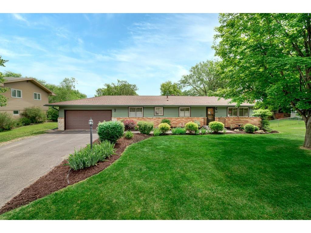 10637 Vessey Road Bloomington MN 55437 5609710 image1
