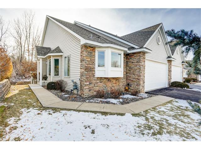 1068 Westcliff Curve Shoreview MN 55126