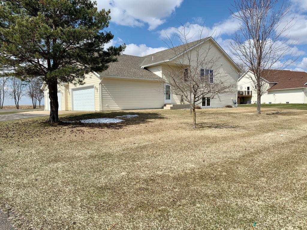 1071 Prairie View Drive SW Hutchinson MN 55350 5553672 image1