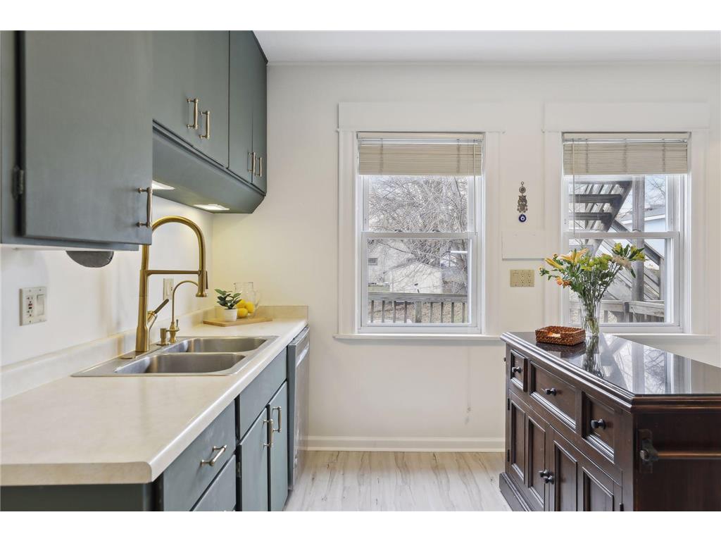 1076 Cook Avenue E Saint Paul MN 55106 6343659 image9