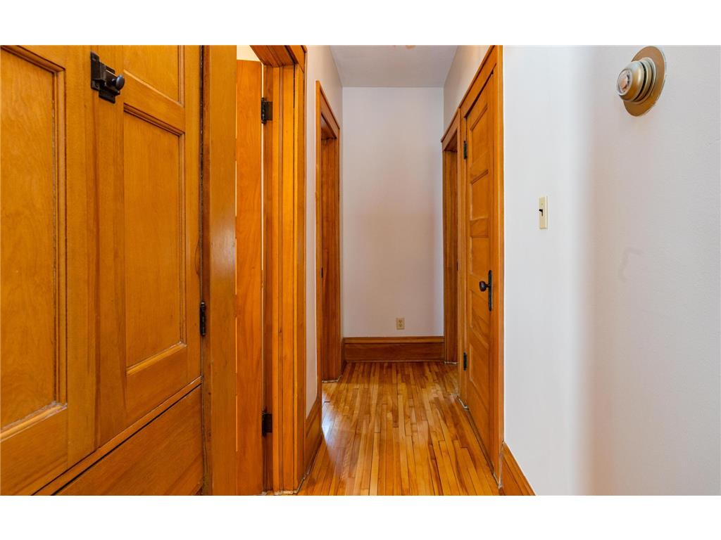1088 Lombard Avenue Saint Paul MN 55105 6303904 image15