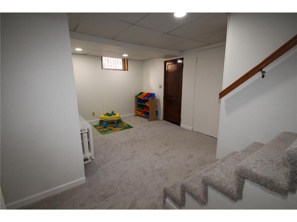 1088 Lombard Avenue Saint Paul MN 55105 6303904 image33