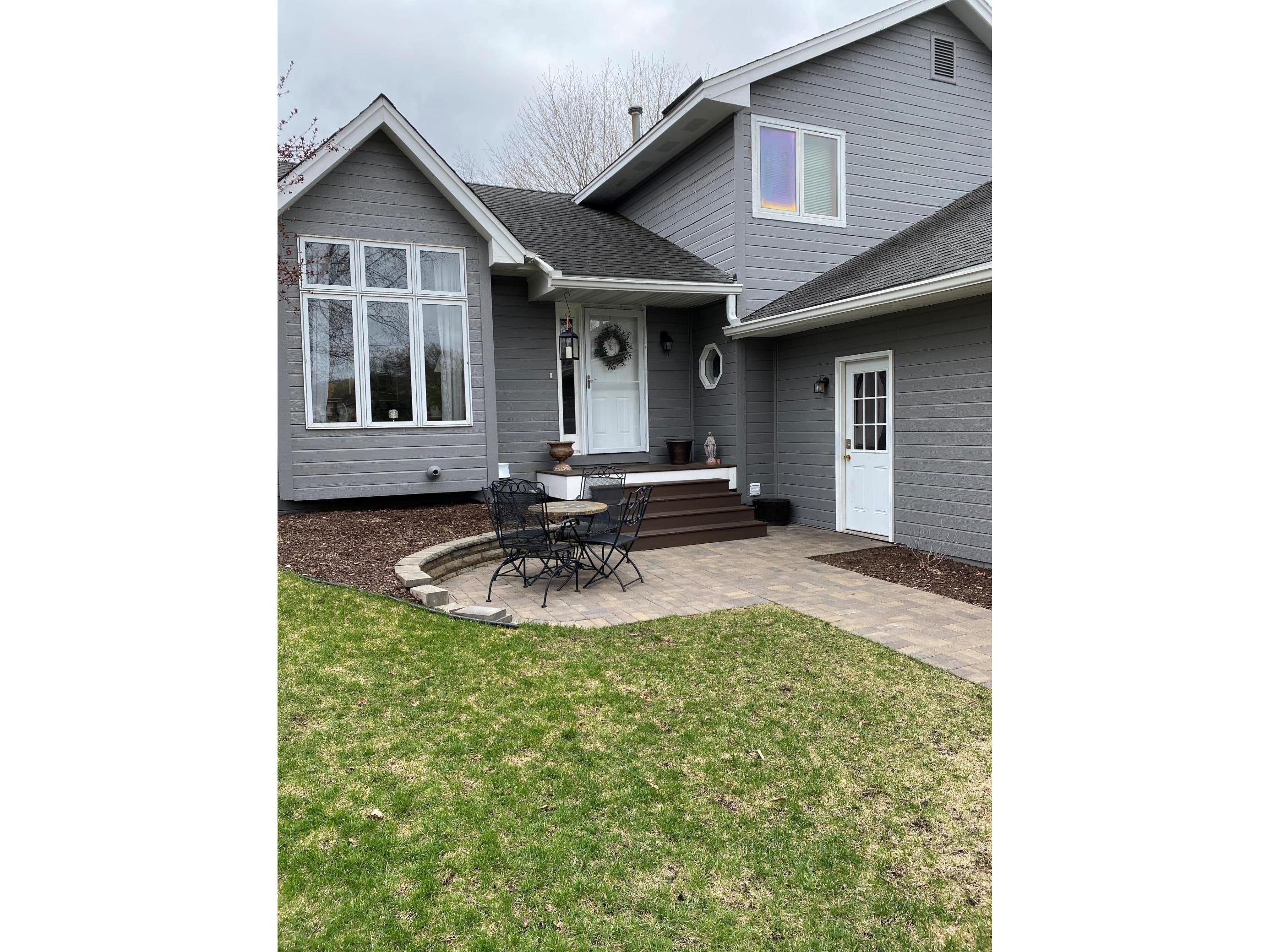 1099 Overlook Drive Chaska MN 55318 5740596 image1
