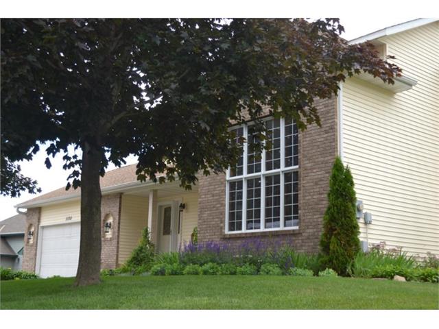 1120 Granada Way N Oakdale MN 55128