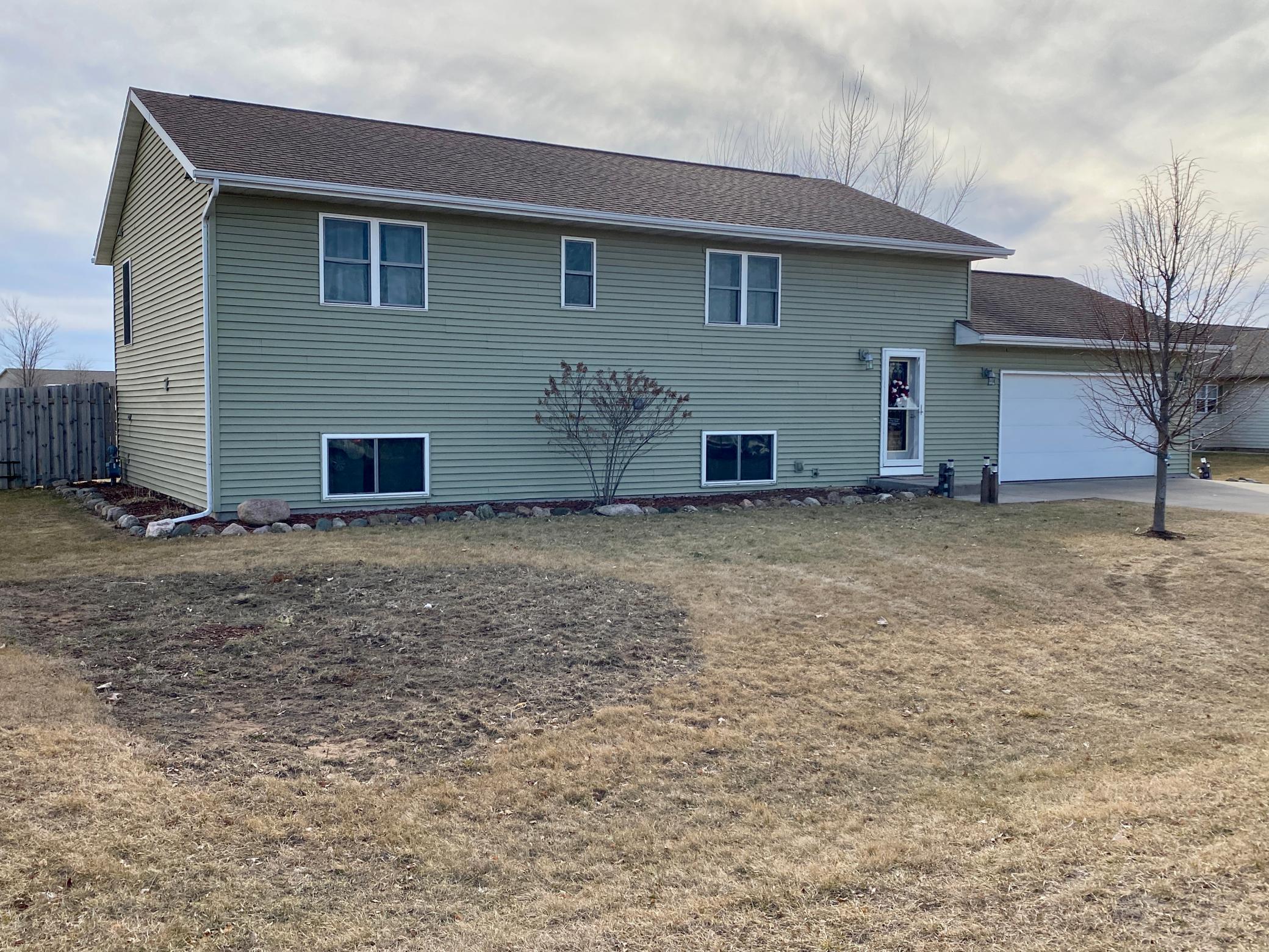 11845 42nd Avenue Lake Hallie WI 54729 5725033 image1