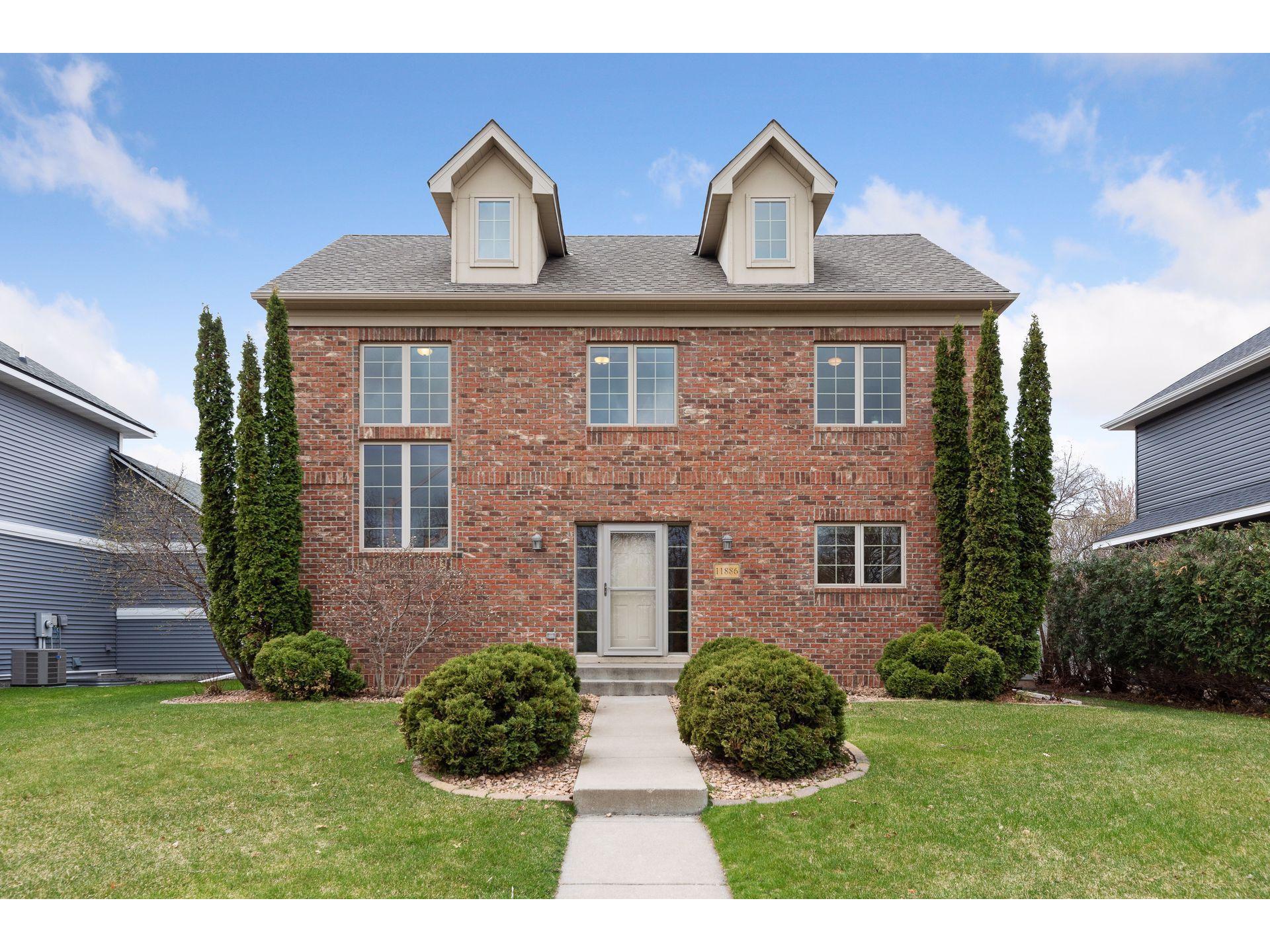 11886 S Lake Boulevard NE Blaine MN 55449 5739221 image1