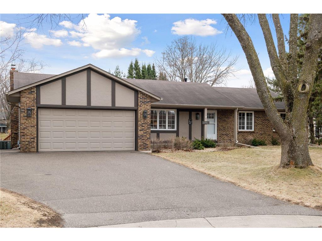 11961 Pendleton Court Eden Prairie MN 55347 6154400 image1