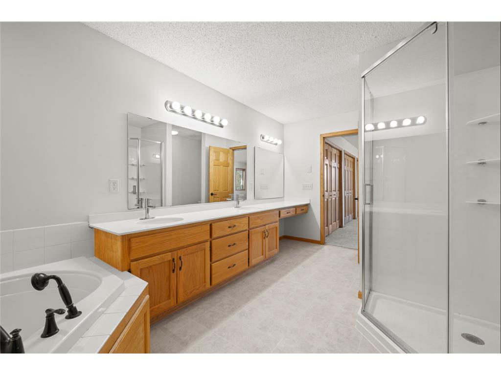 1203 Dupont Lane N Brooklyn Park MN 55444 6507779 image37