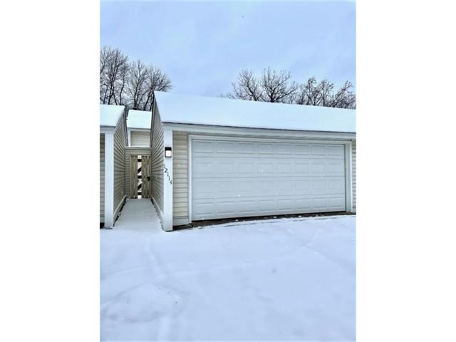 12114 Drake Street NW Coon Rapids MN 55448