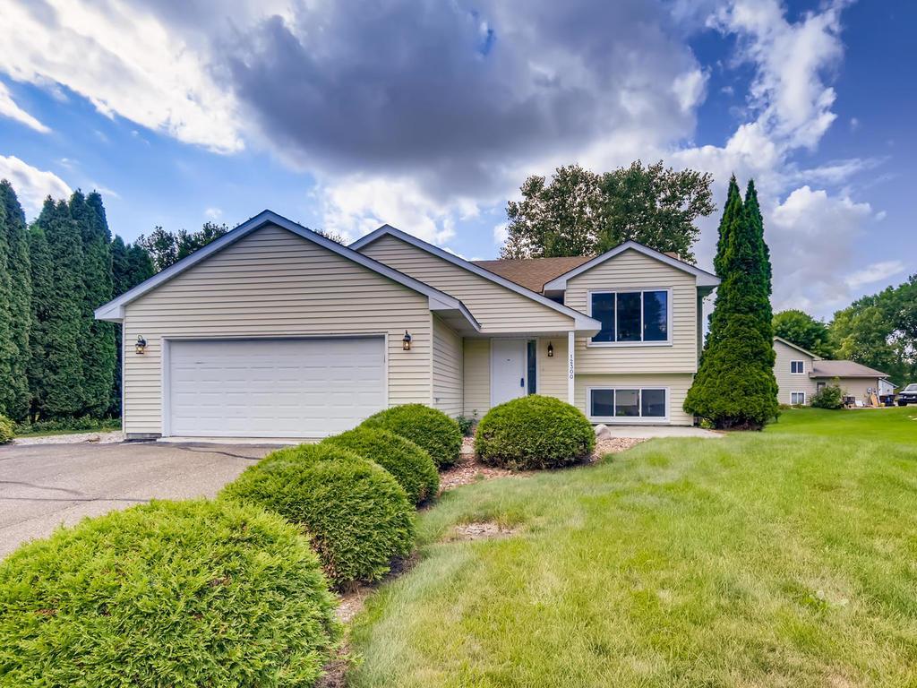 12300 Parkwood Place Burnsville MN 55337 5647247 image1