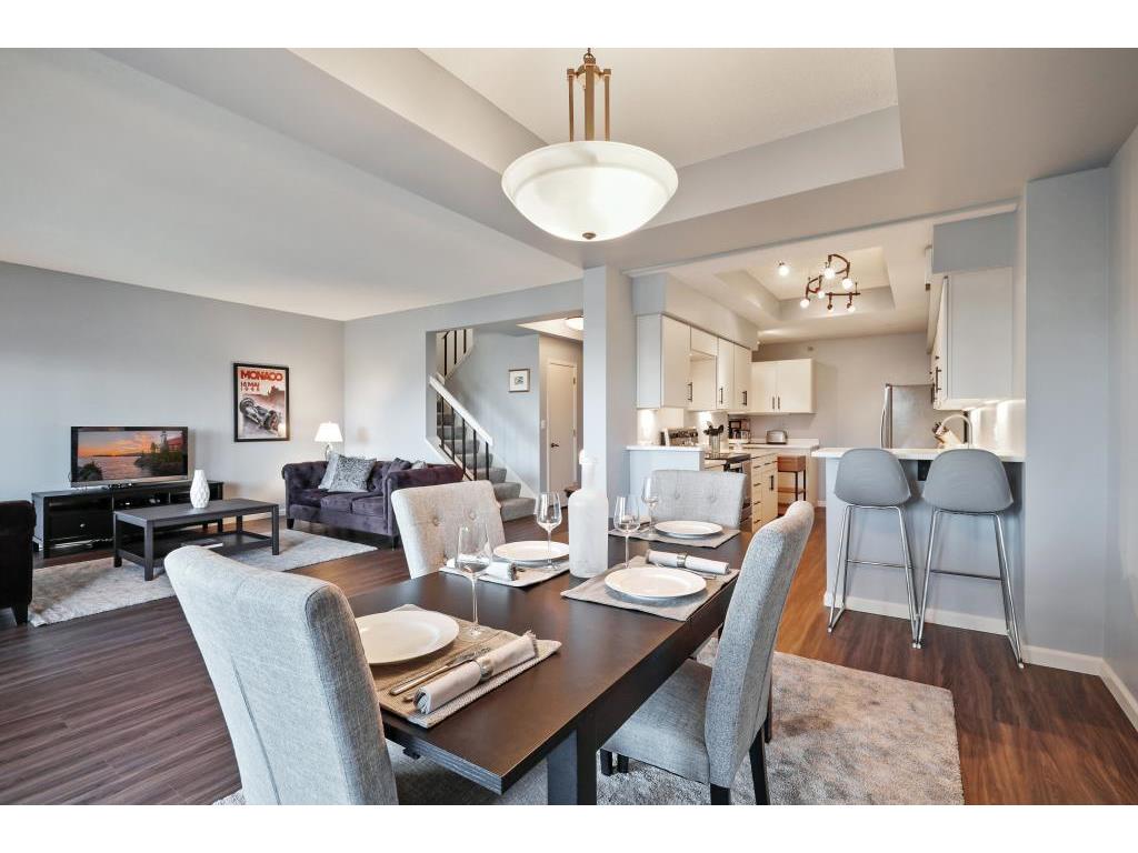 1235 Yale Place #403 Minneapolis MN 55403 5566580 image1