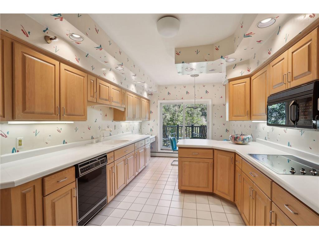 12700 Sherwood Place #102 Minnetonka MN 55305 6577393 image20