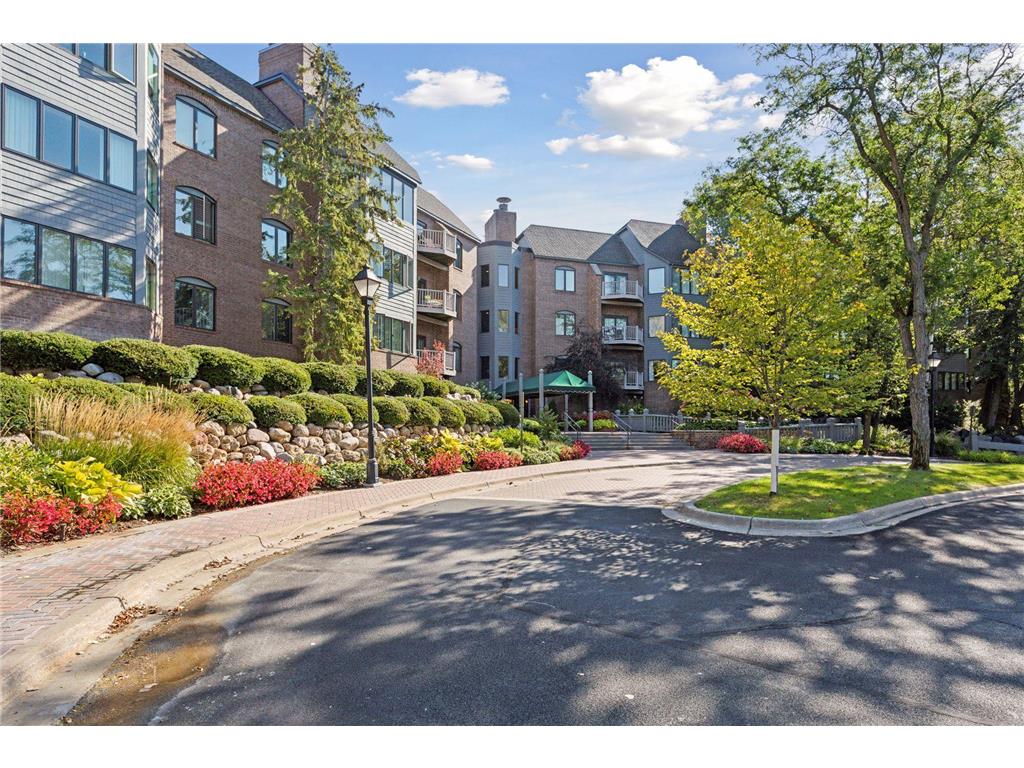 12700 Sherwood Place #102 Minnetonka MN 55305 6577393 image63