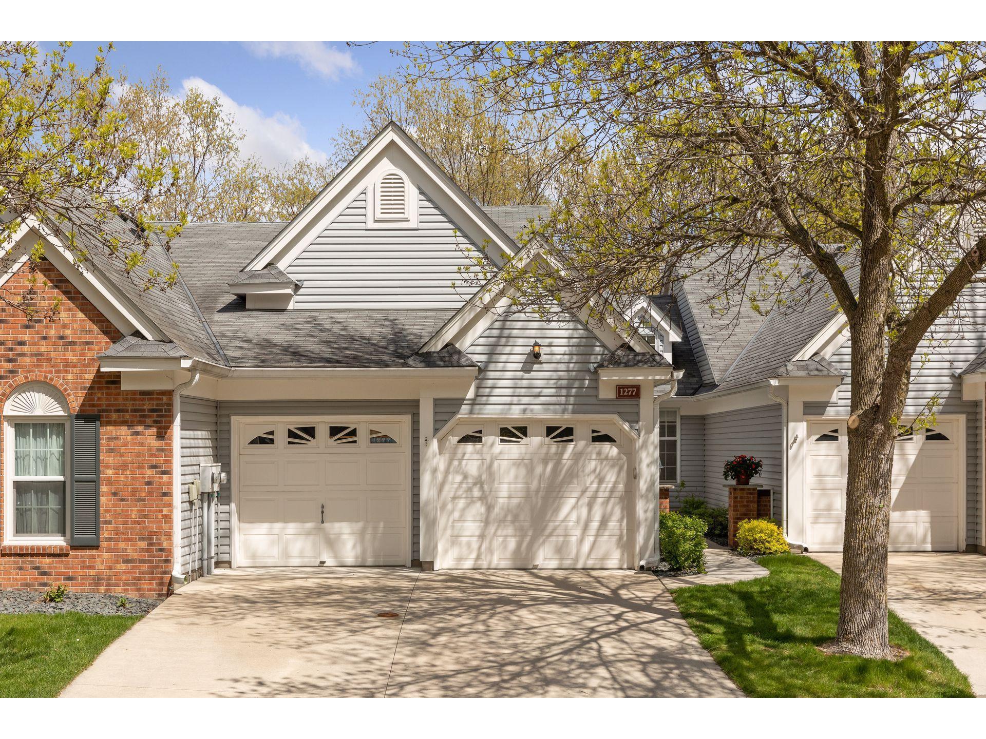 1277 Pond View Lane White Bear Lake MN 55110 5744511 image1