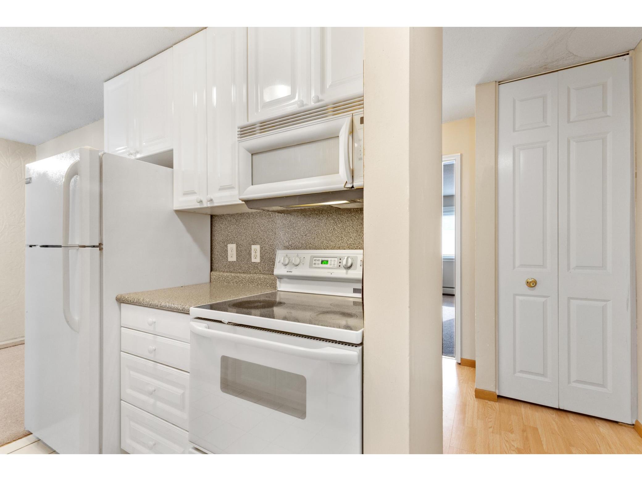12954 Nicollet Avenue #102 Burnsville MN 55337 6162658 image11