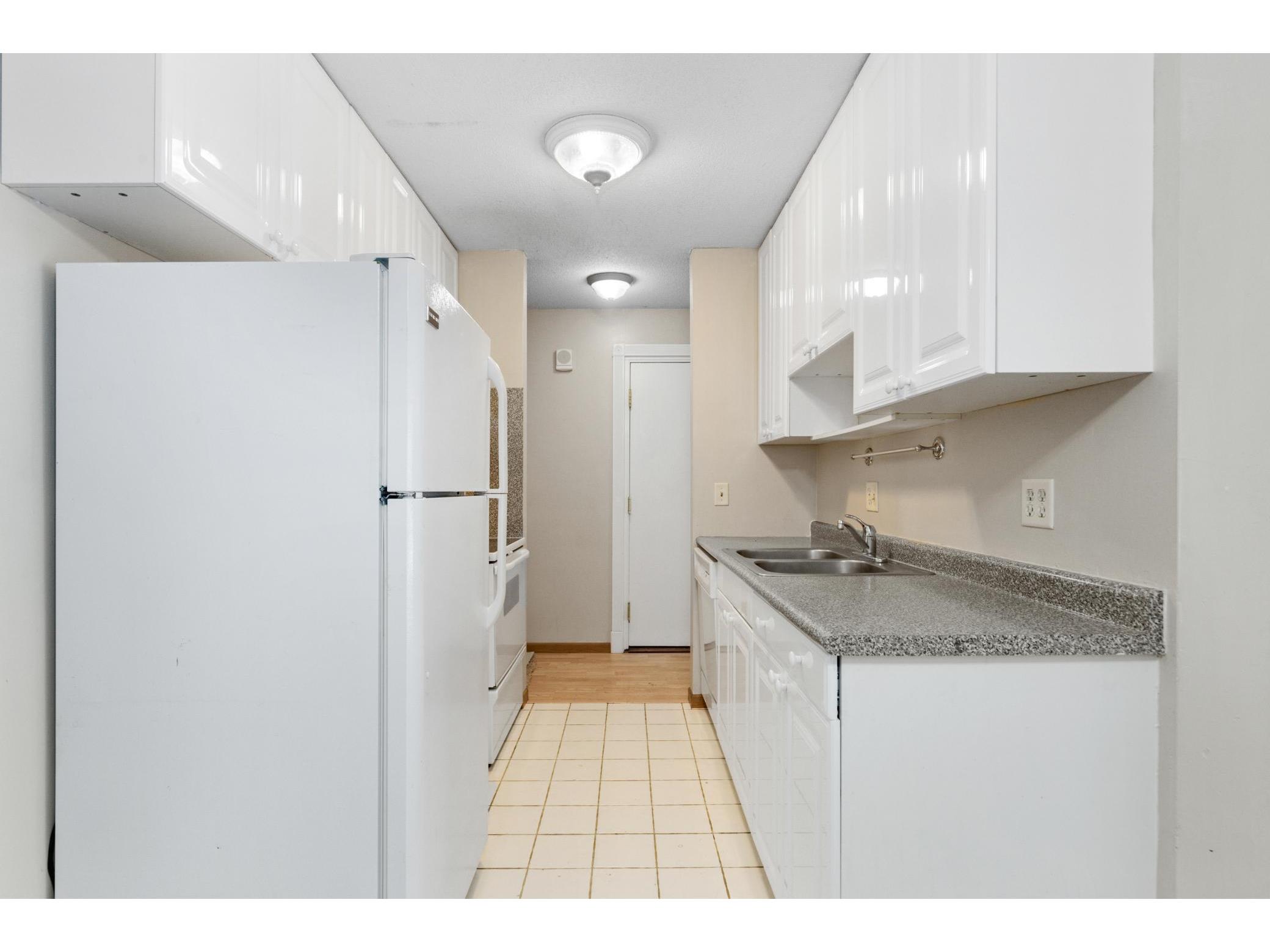 12954 Nicollet Avenue #102 Burnsville MN 55337 6162658 image8