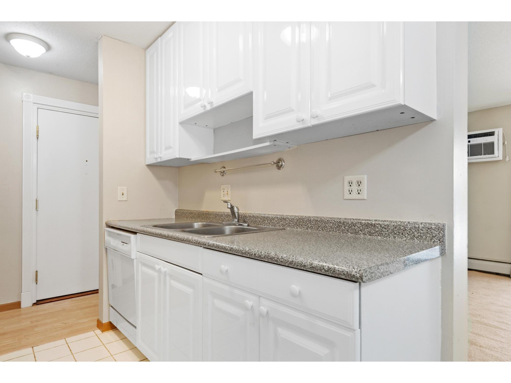 12954 Nicollet Avenue #102 Burnsville MN 55337 6162658 image9