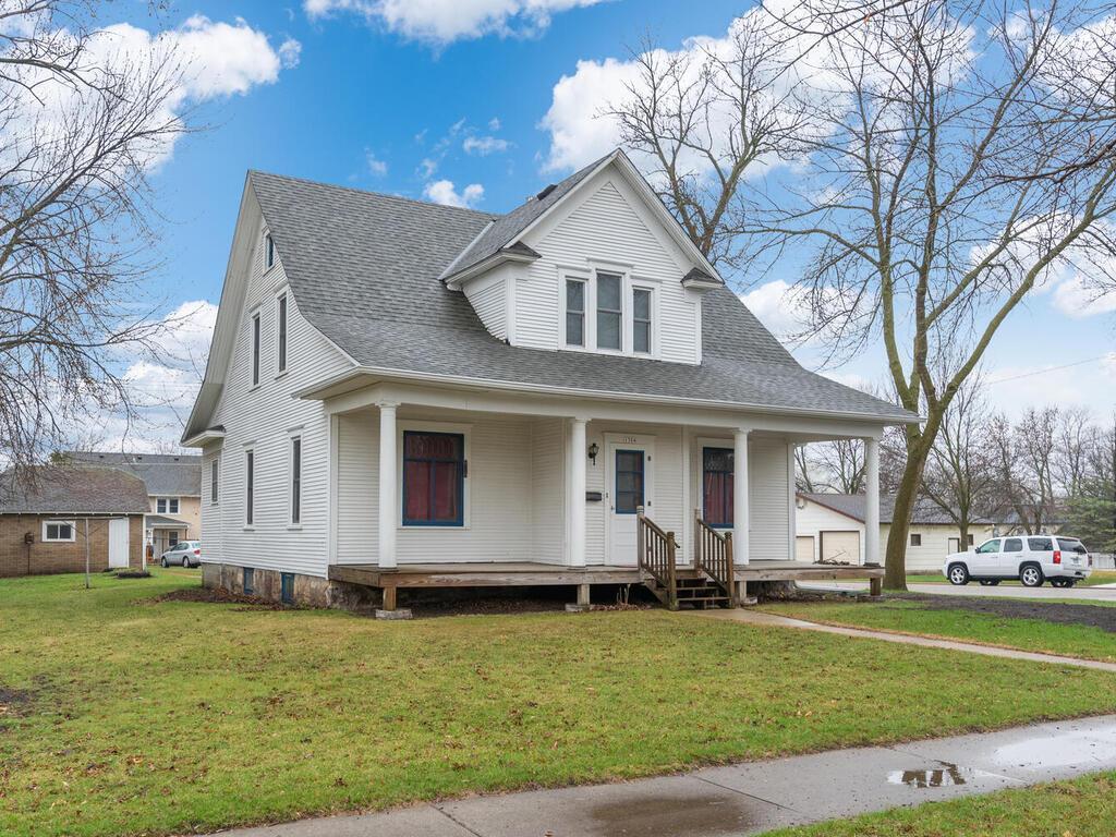 1304 11th Street E Glencoe MN 55336 5733082 image1