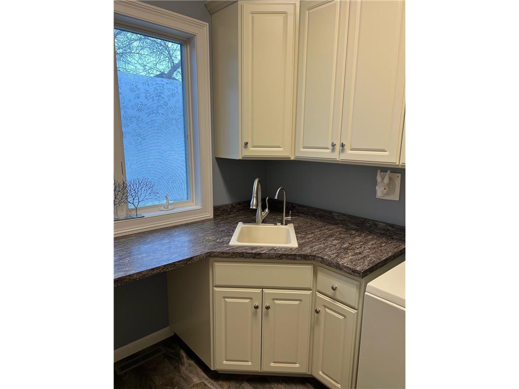 1410 Steger Road NW Alexandria MN 56308 - Henry 6518995 image44