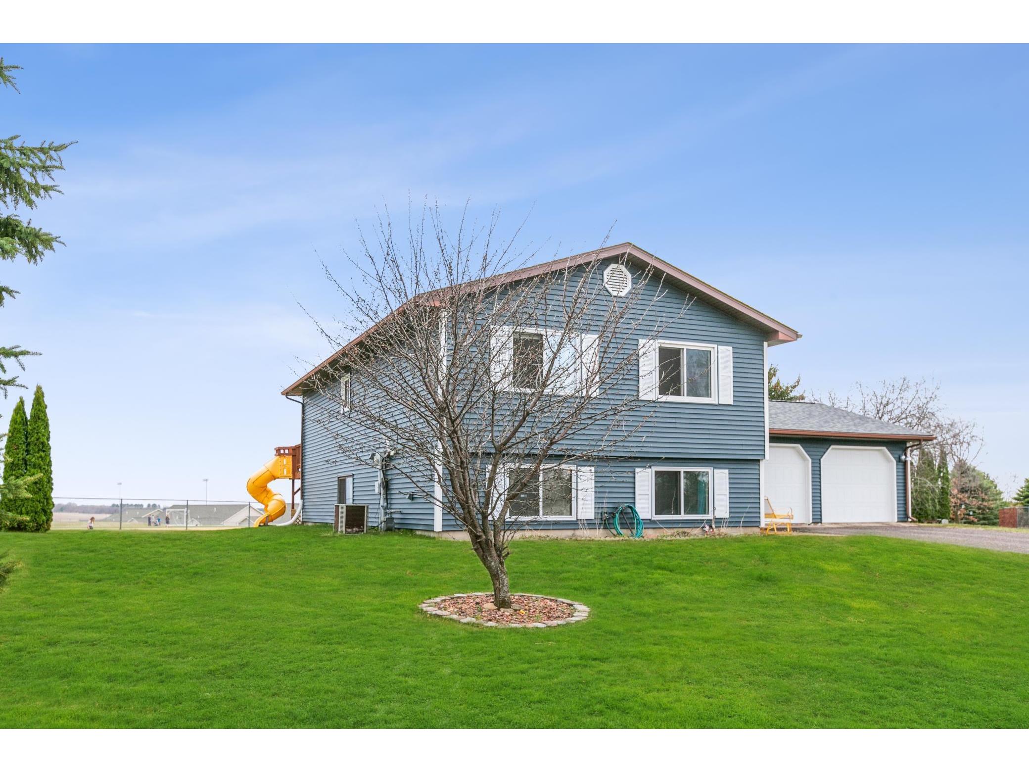 1441 Hallewood Boulevard New Richmond WI 54017 5737847 image1