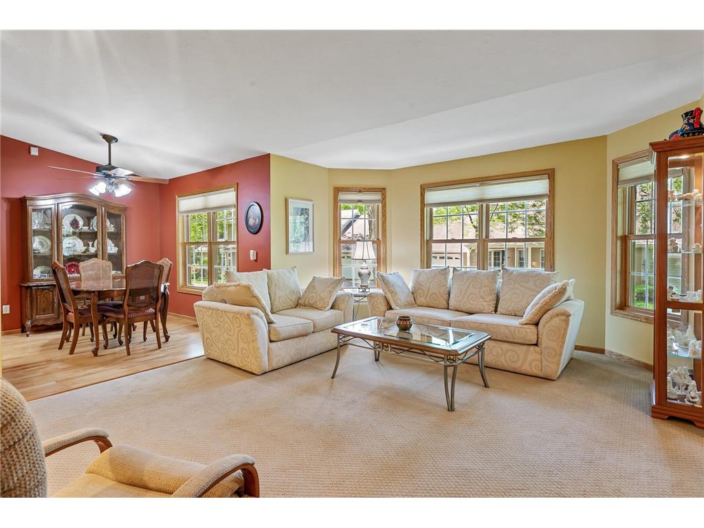 14722 Oak Run Lane Burnsville MN 55306 6312683 image1