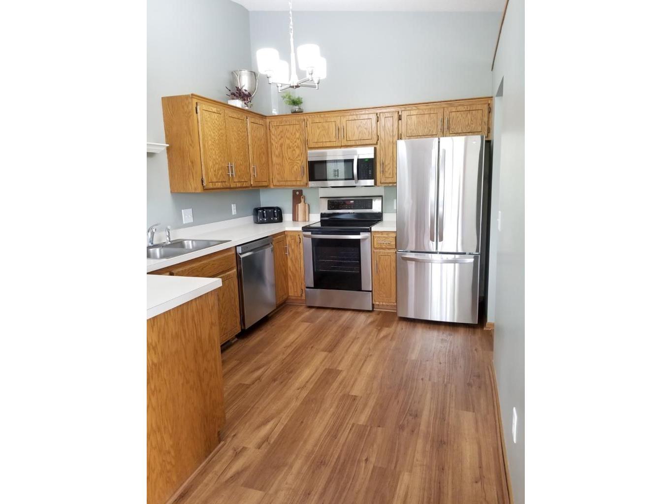 14739 Embry Path Apple Valley MN 55124 5629140 image1